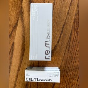 r.e.m. beauty Dream Glow Highlighter & Starlet Liquid Eyeshadow